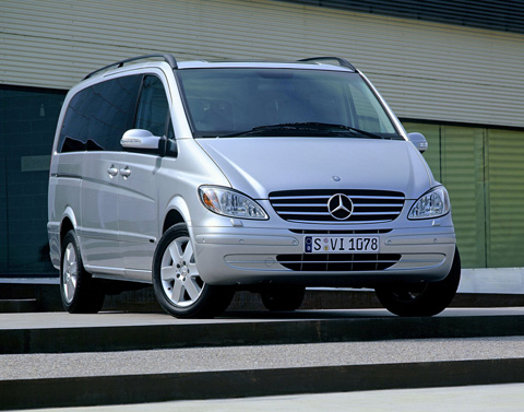 Утром чуть свет отправились к местному диллеру с говорящим названием